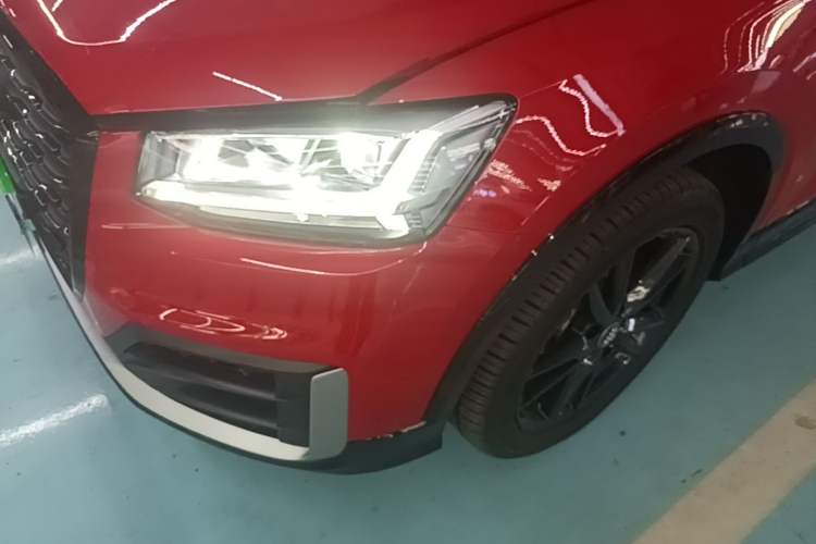 Used Audi Q2L 2018 35 TFSI Launch Exclusive Edition China VI Left Front Headlight