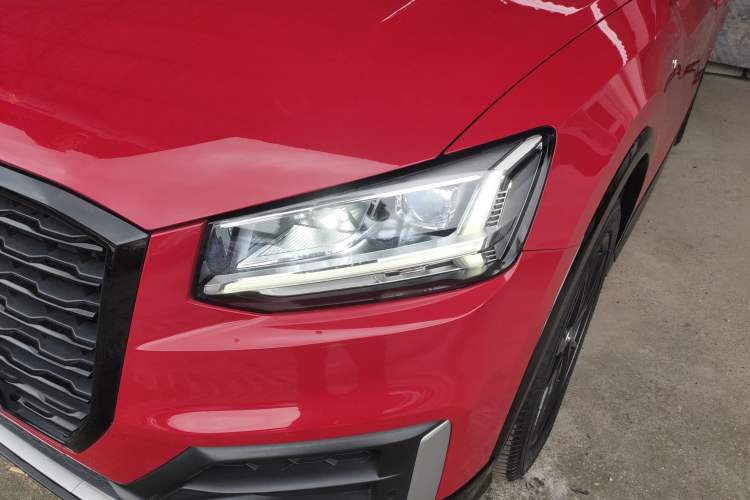Used Audi Q2L 2018 35 TFSI Fashion Dynamic Version China V Emission Standard Left Front Headlight