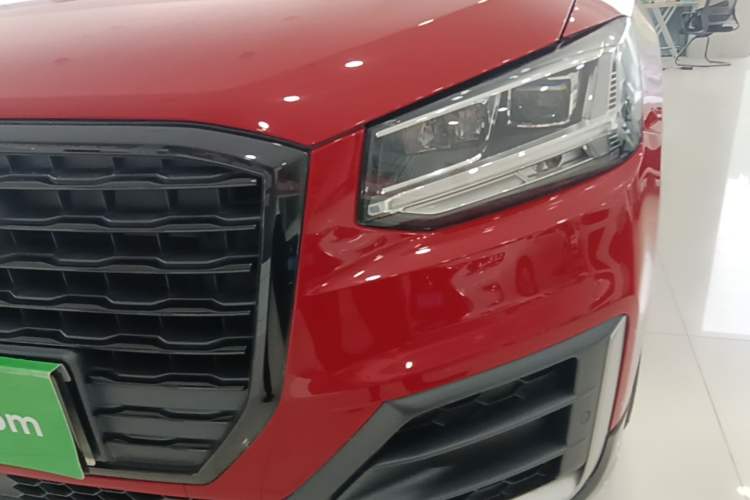 Used Audi Q2L 2018 35 TFSI Launch Exclusive Edition China V Left Front Headlight