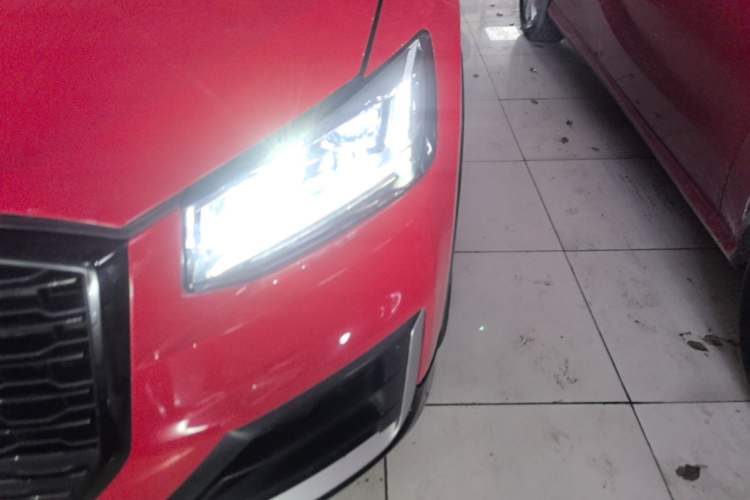 Used Audi Q2L 2018 35 TFSI Launch Exclusive Edition China VI Left Front Headlight