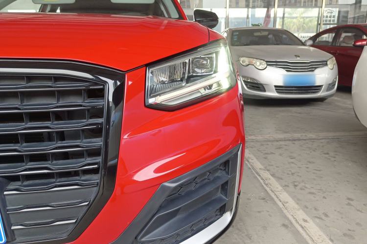 Used Audi Q2L 2018 35 TFSI Fashion Dynamic Version China V Emission Standard Left Front Headlight