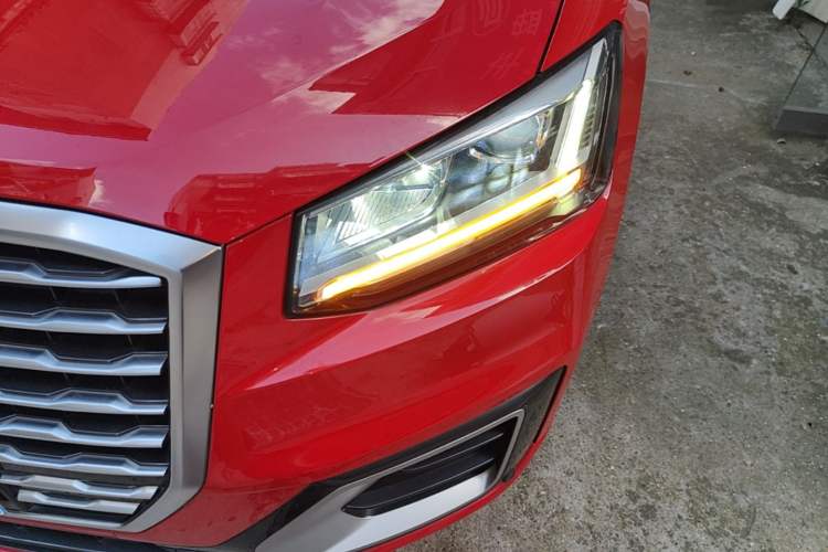 Used Audi Q2L 2018 35 TFSI Fashion Elegant Version China V Left Front Headlight