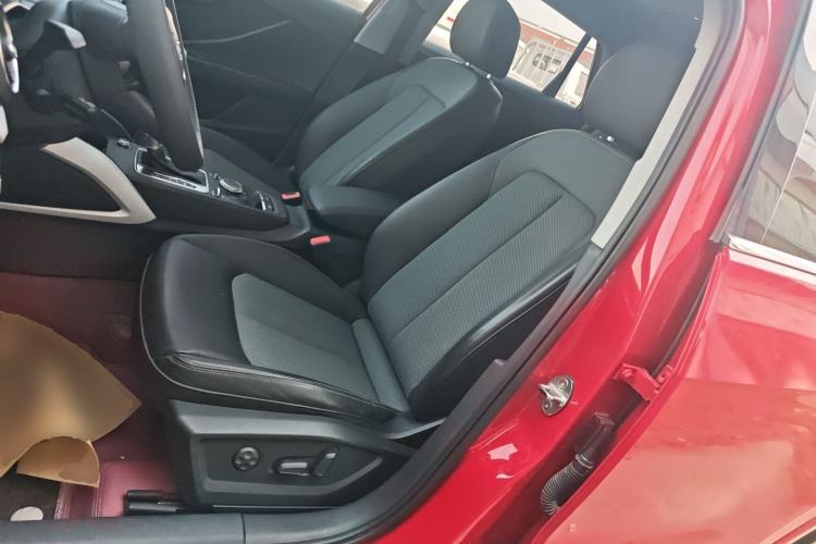 Used Audi Q2L 2018 35 TFSI Fashion Elegant Version China V Left Front Seat