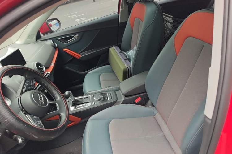Used Audi Q2L 2018 35 TFSI Fashion Elegant Version China V Left Front Seat