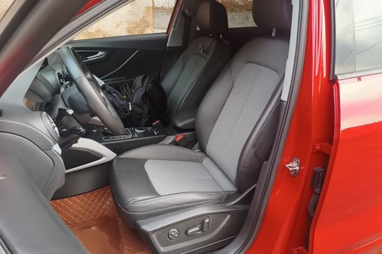 Used Audi Q2L 2018 35 TFSI Fashionable & Elegant Version China VI Emission Standard Left Front Seat