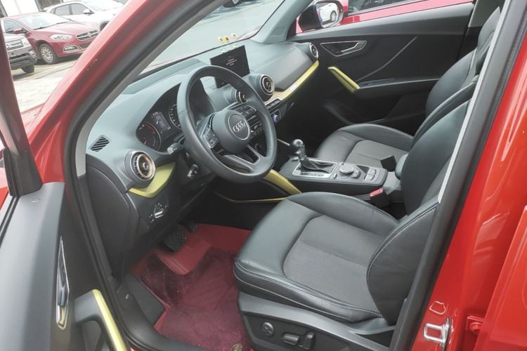 Used Audi Q2L 2018 35 TFSI Fashion Dynamic Version China VI Emission Standard Left Front Seat