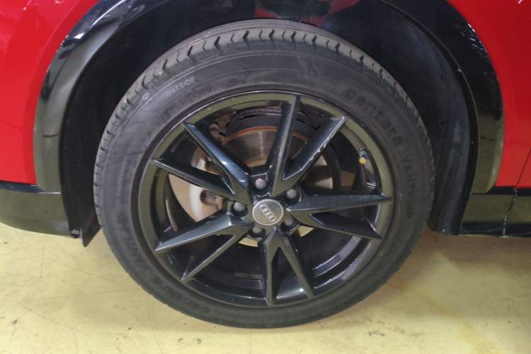 Used Audi Q2L 2018 35 TFSI Launch Exclusive Edition China VI Left Front Wheel Hub