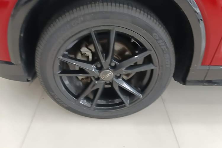 Used Audi Q2L 2018 35 TFSI Launch Exclusive Edition China V Left Front Wheel Hub
