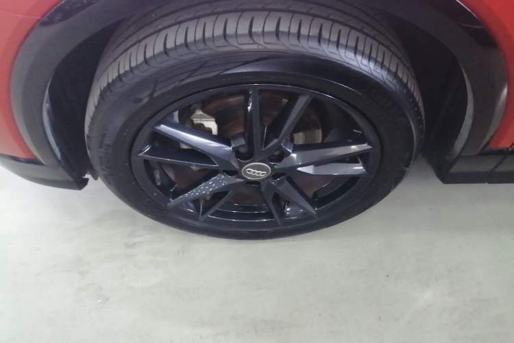 Used Audi Q2L 2018 35 TFSI Launch Exclusive Edition China VI Left Front Wheel Hub