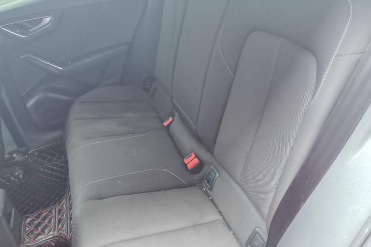 Used Audi Q2L 2018 35 TFSI Launch Exclusive Edition China V Left Rear Seat