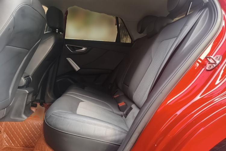Used Audi Q2L 2018 35 TFSI Fashionable & Elegant Version China VI Emission Standard Left Rear Seat