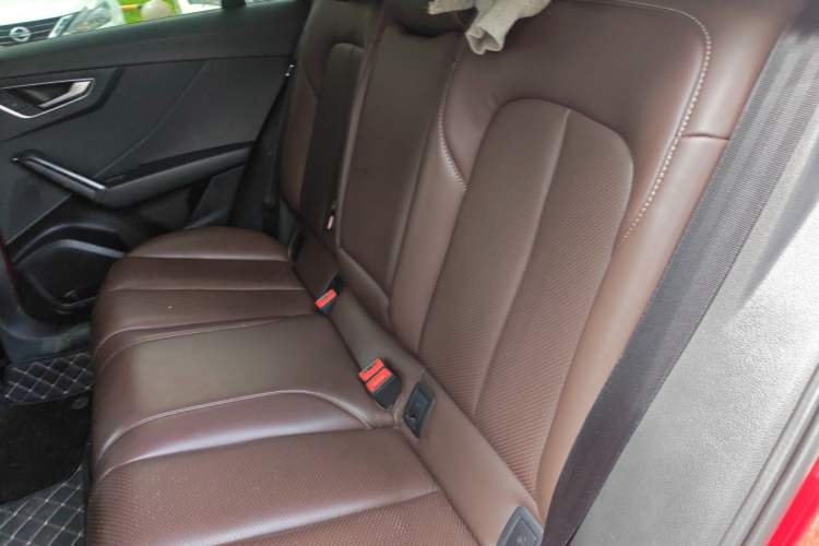 Used Audi Q2L 2018 35 TFSI Launch Exclusive Edition China V Left Rear Seat