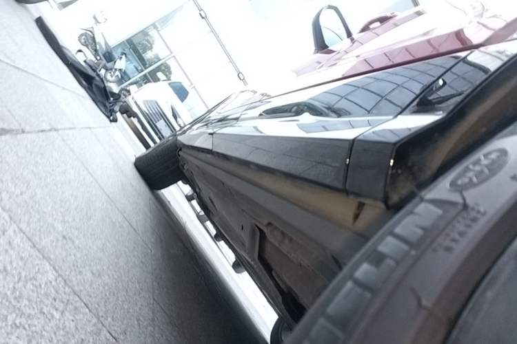 Used Audi Q2L 2018 35 TFSI Fashion Dynamic Version China V Emission Standard Left Side Sill