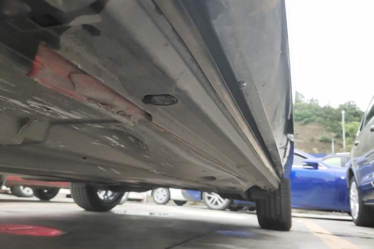 Used Audi Q2L 2018 35 TFSI Fashion Dynamic Version China VI Emission Standard Left Side Sill