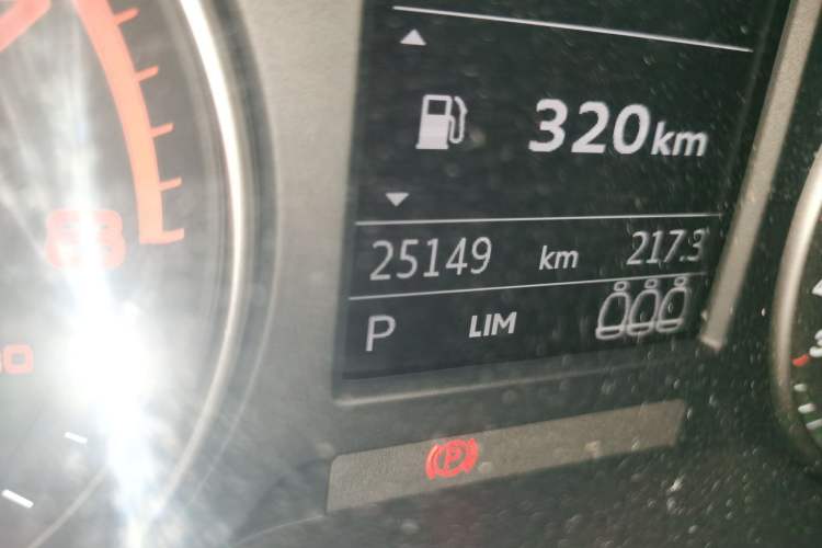 Used Audi Q2L 2018 35 TFSI Launch Exclusive Edition China VI Odometer Close Up