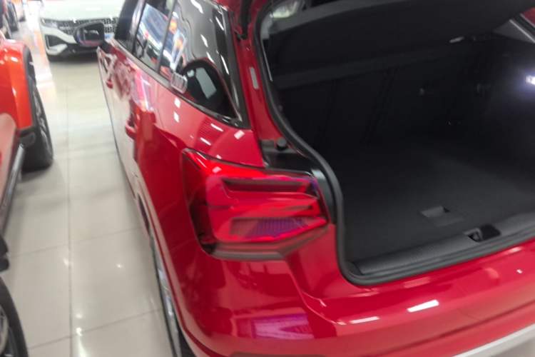 Used Audi Q2L 2018 35 TFSI Fashion Elegant Version China V Rear Left 45 Deg