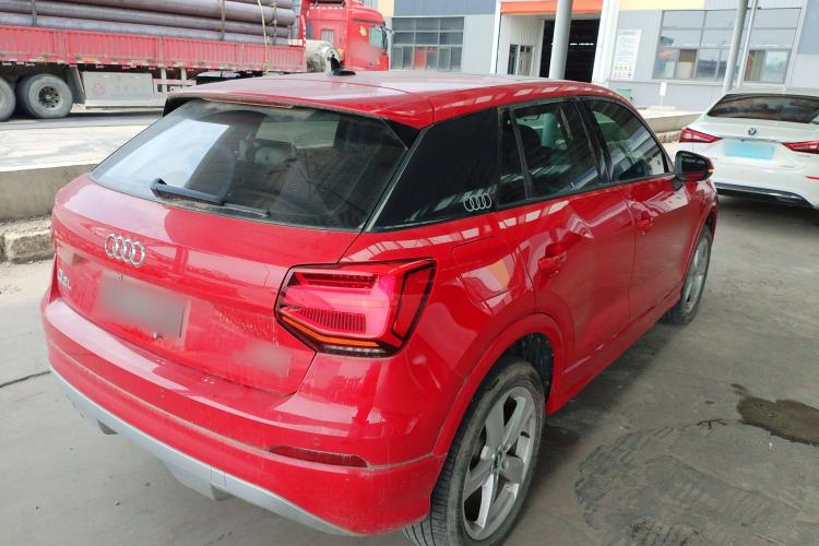 Used Audi Q2L 2018 35 TFSI Fashionable & Elegant Version China VI Emission Standard Rear Right 45 Deg