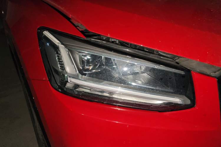 Used Audi Q2L 2018 35 TFSI Launch Exclusive Edition China VI Right Front Headlight