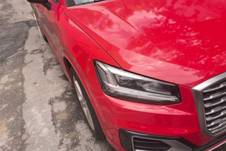 Used Audi Q2L 2018 35 TFSI Fashionable & Elegant Version China VI Emission Standard Right Front Headlight