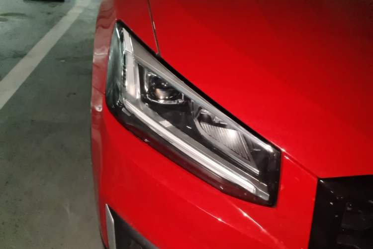 Used Audi Q2L 2018 35 TFSI Fashion Dynamic Version China VI Emission Standard Right Front Headlight