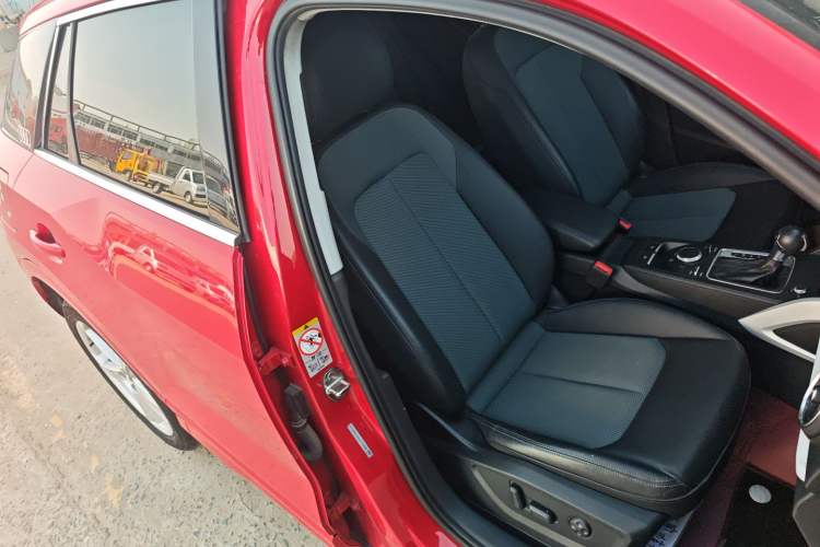 Used Audi Q2L 2018 35 TFSI Fashion Elegant Version China V Right Front Seat