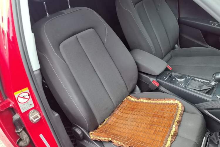 Used Audi Q2L 2018 35 TFSI Launch Exclusive Edition China V Right Front Seat