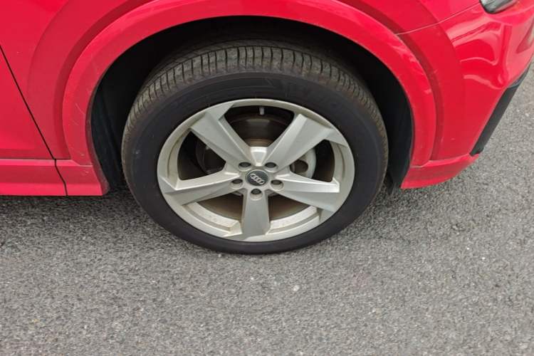 Used Audi Q2L 2018 35 TFSI Fashion Elegant Version China V Right Front Wheel Hub