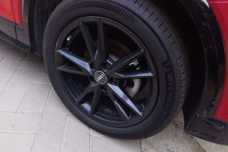 Used Audi Q2L 2018 35 TFSI Fashion Dynamic Version China VI Emission Standard Right Front Wheel Hub