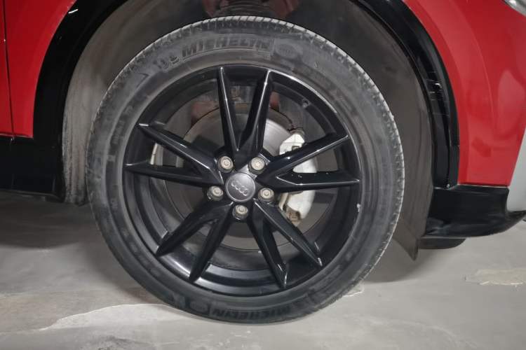 Used Audi Q2L 2018 35 TFSI Launch Exclusive Edition China VI Right Front Wheel Hub