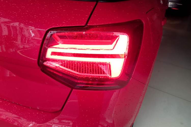 Used Audi Q2L 2018 35 TFSI Fashion Elegant Version China V Right Rear Taillight