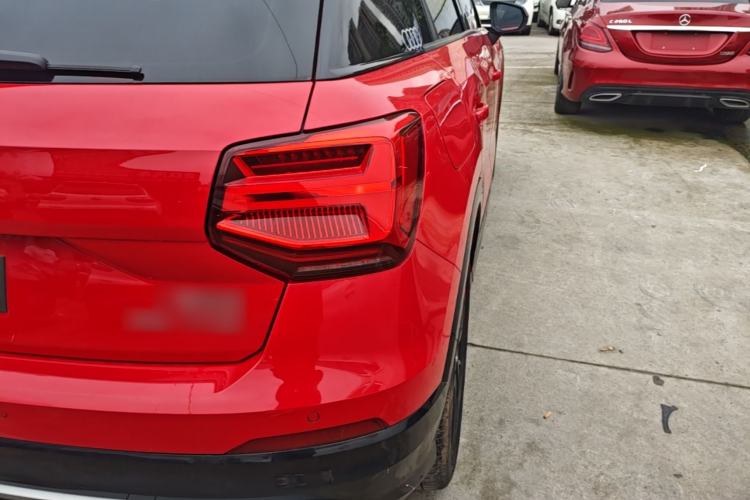 Used Audi Q2L 2018 35 TFSI Fashion Dynamic Version China V Emission Standard Right Rear Taillight