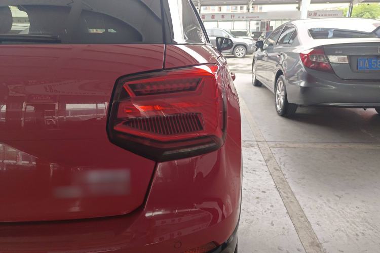 Used Audi Q2L 2018 35 TFSI Fashion Dynamic Version China V Emission Standard Right Rear Taillight