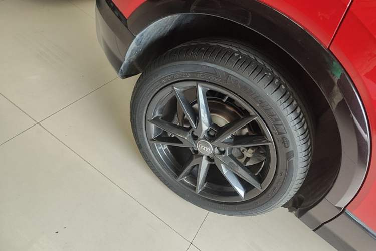 Used Audi Q2L 2018 35 TFSI Fashion Dynamic Version China V Emission Standard Right Rear Wheel Hub