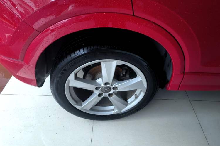 Used Audi Q2L 2018 35 TFSI Fashion Elegant Version China V Right Rear Wheel Hub