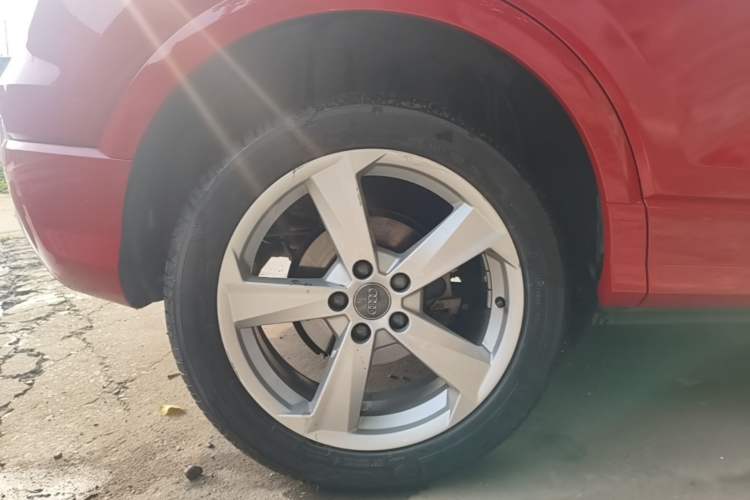 Used Audi Q2L 2018 35 TFSI Fashionable & Elegant Version China VI Emission Standard Right Rear Wheel Hub