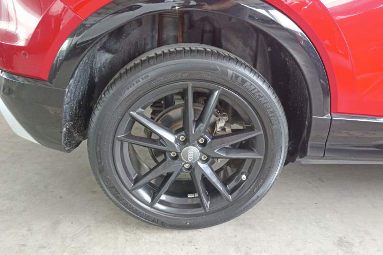 Used Audi Q2L 2018 35 TFSI Fashion Dynamic Version China V Emission Standard Right Rear Wheel Hub
