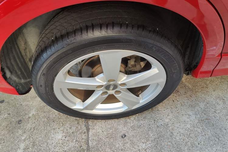 Used Audi Q2L 2018 35 TFSI Fashion Elegant Version China V Right Rear Wheel Hub