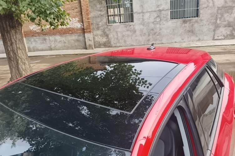 Used Audi Q2L 2018 35 TFSI Fashionable & Elegant Version China VI Emission Standard Roof