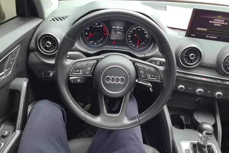 Used Audi Q2L 2018 35 TFSI Launch Exclusive Edition China V Steering Wheel
