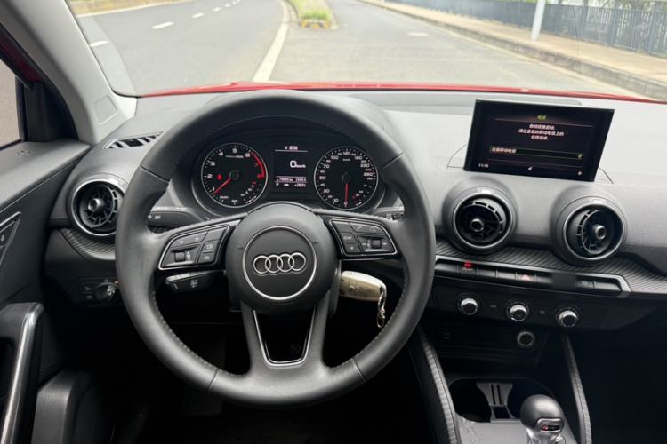 Used Audi Q2L 2018 35 TFSI Launch Exclusive Edition China V Steering Wheel
