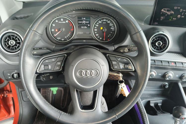 Used Audi Q2L 2018 35 TFSI Launch Exclusive Edition China VI Steering Wheel