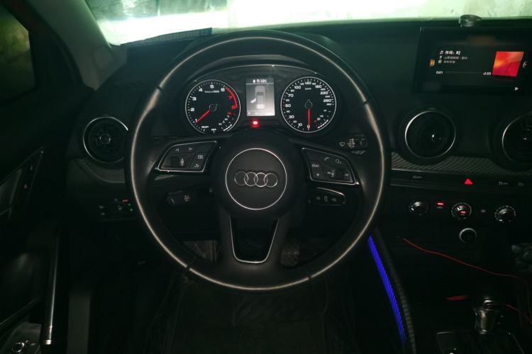 Used Audi Q2L 2018 35 TFSI Launch Exclusive Edition China VI Steering Wheel