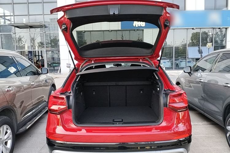 Used Audi Q2L 2018 35 TFSI Fashion Dynamic Version China V Emission Standard Trunk