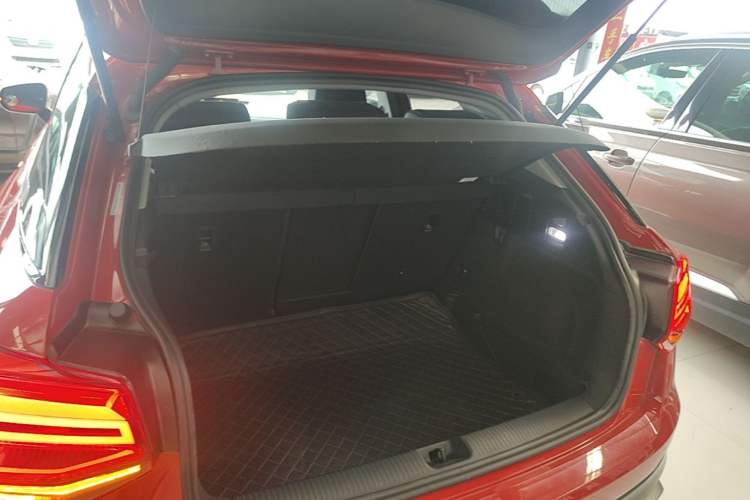 Used Audi Q2L 2018 35 TFSI Fashion Dynamic Version China V Emission Standard Trunk