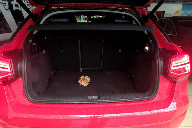 Used Audi Q2L 2018 35 TFSI Fashion Elegant Version China V Trunk