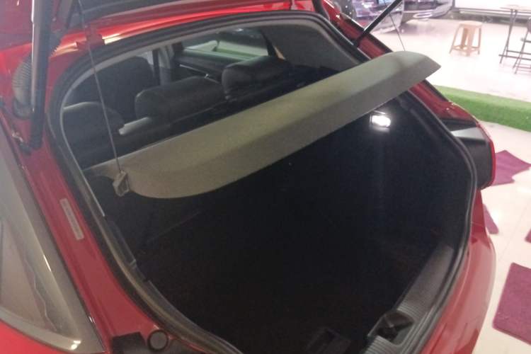 Used Audi Q2L 2018 35 TFSI Fashion Elegant Version China V Trunk