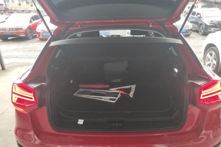 Used Audi Q2L 2018 35 TFSI Fashion Dynamic Version China V Emission Standard Trunk