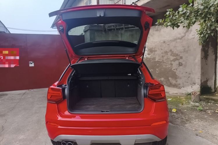 Used Audi Q2L 2018 35 TFSI Fashionable & Elegant Version China VI Emission Standard Trunk