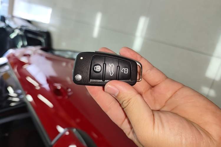 Used Audi Q2L 2018 35 TFSI Fashion Elegant Version China V Vehicle Key