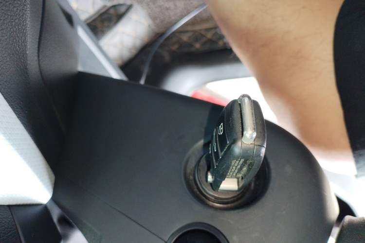 Used Audi Q2L 2018 35 TFSI Fashionable & Elegant Version China VI Emission Standard Vehicle Key